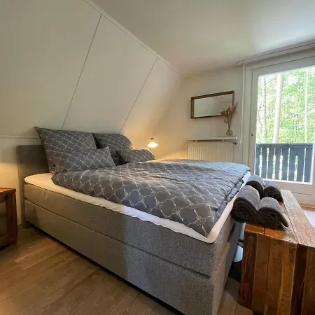 Holiday home Mit Teich Auf 16.000m² In Der *