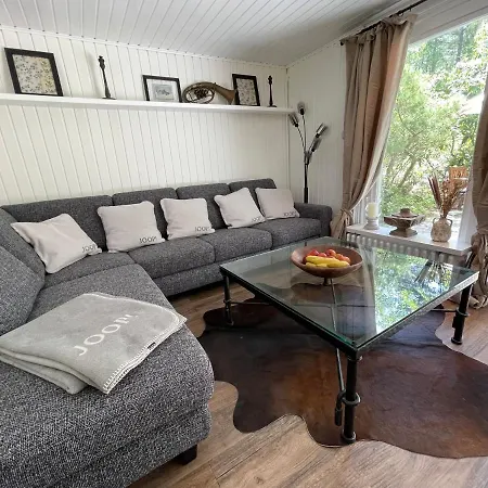 Mit Teich Auf 16.000m² In Der Holiday home
